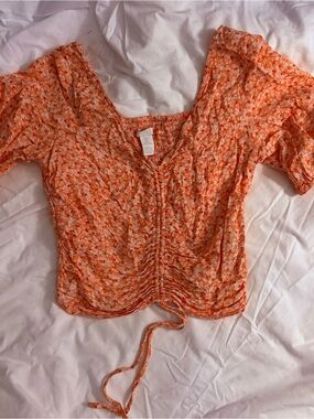 H&M Orange Floral Ruched Front Women’s Top S small